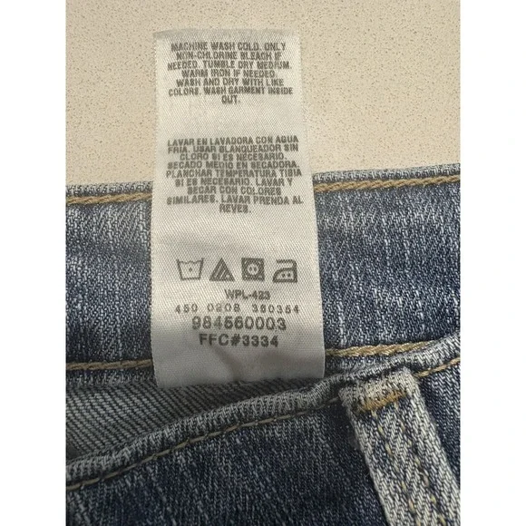 Signature by Levi's Strauss Womens Jeans Mid Rise Bootcut Sz 16 Short - Picture 7 of 8